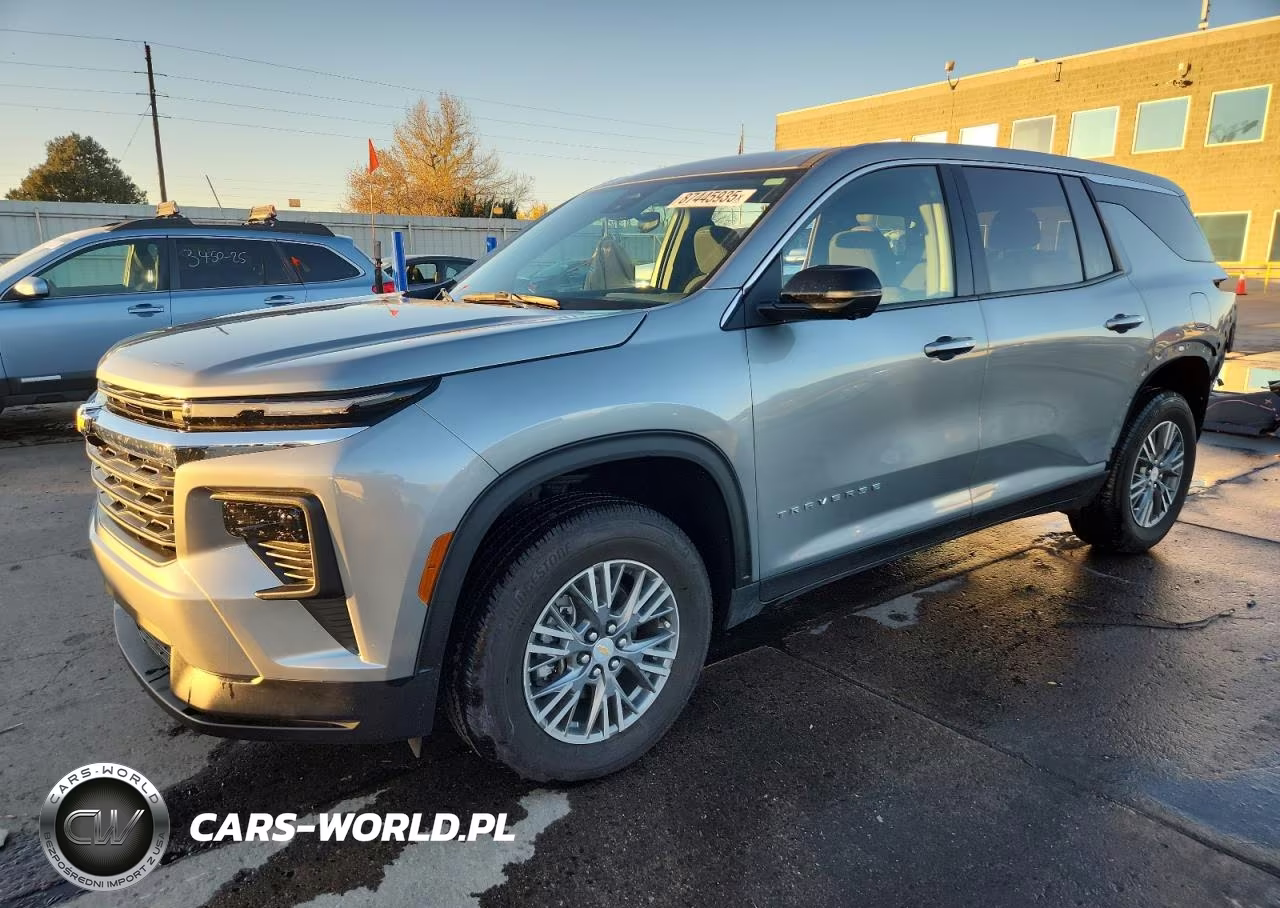 2024 Chevrolet Traverse Ls