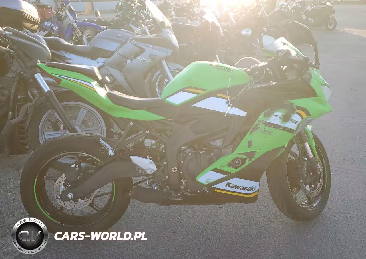 2025 Kawasaki Zx400 S