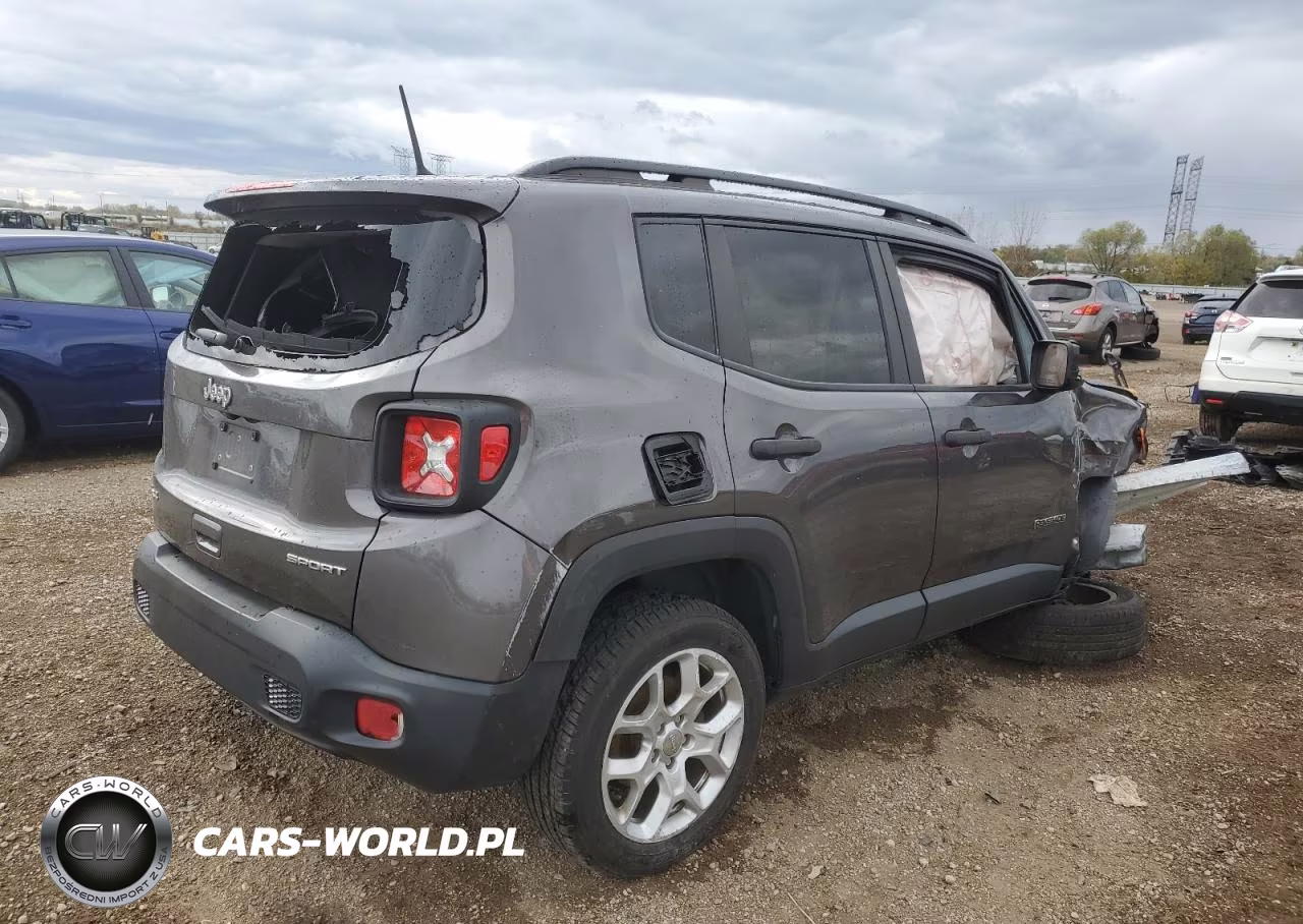2018 Jeep Renegade Sport VIN:ZACCJBAB6JPJ50712 - 3