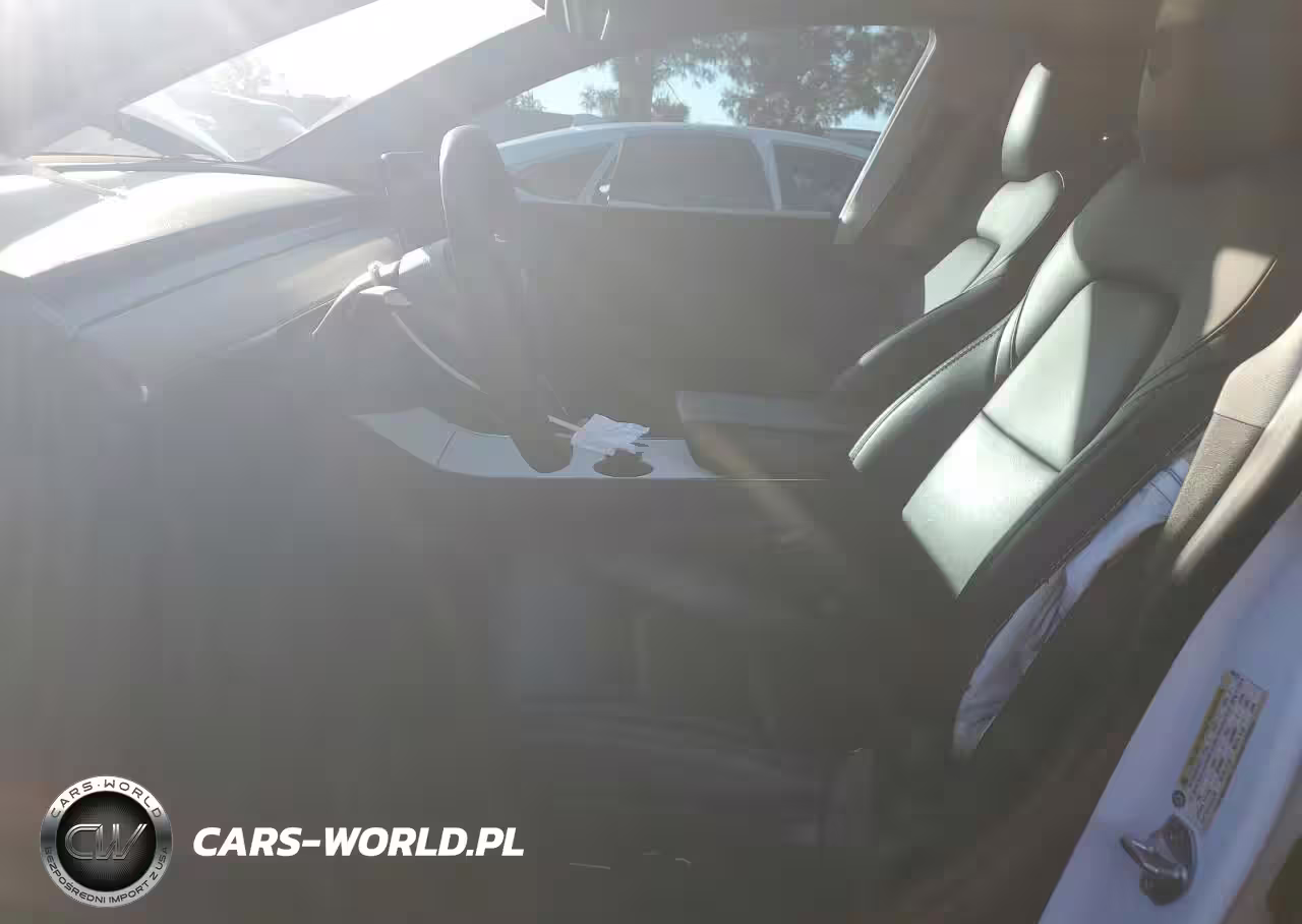2021 Tesla Model Y VIN:5YJYGDEE1MF090728 - 7