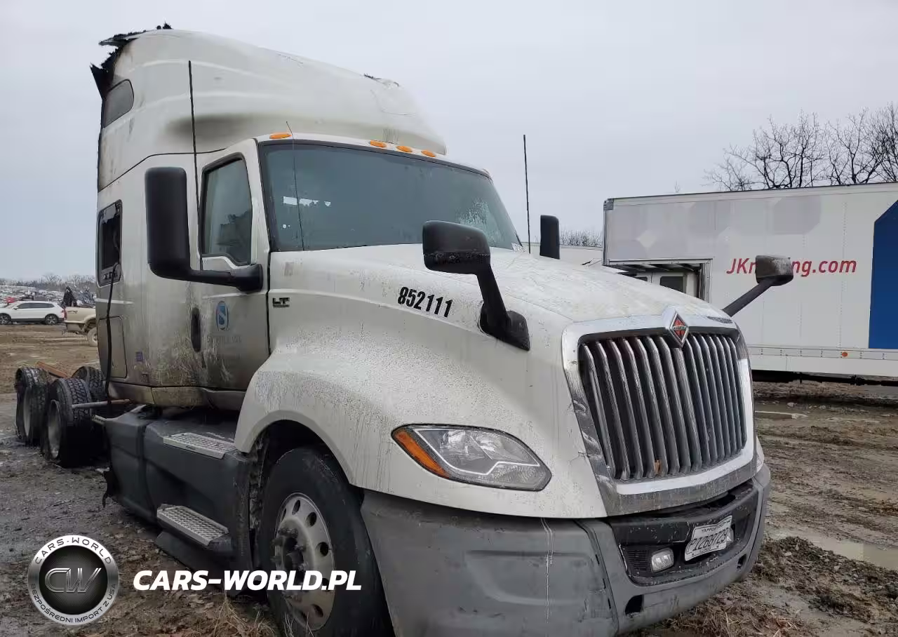 2020 International Lt625