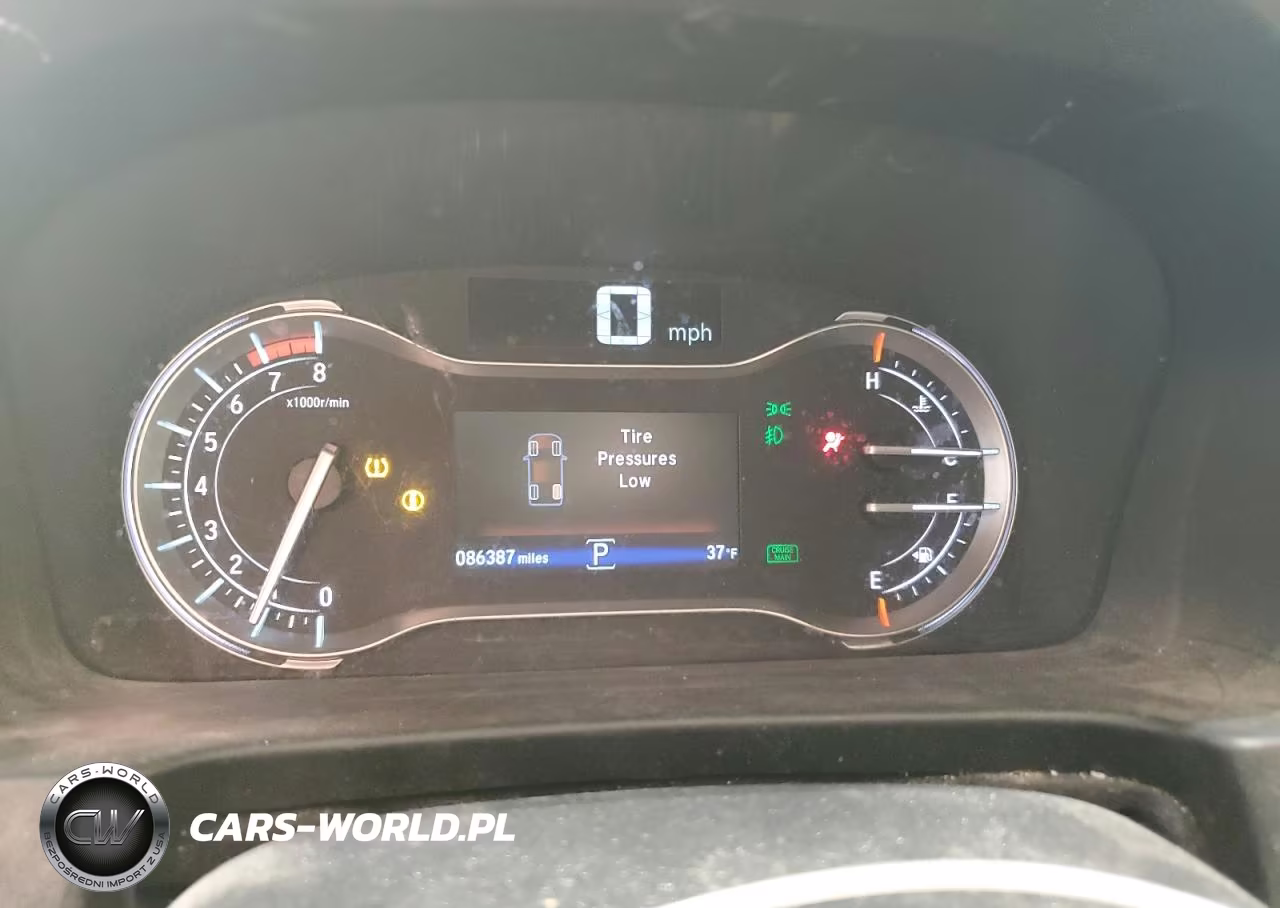 2019 Honda Ridgeline Sport VIN:5FPYK3F16KB046099 - 9