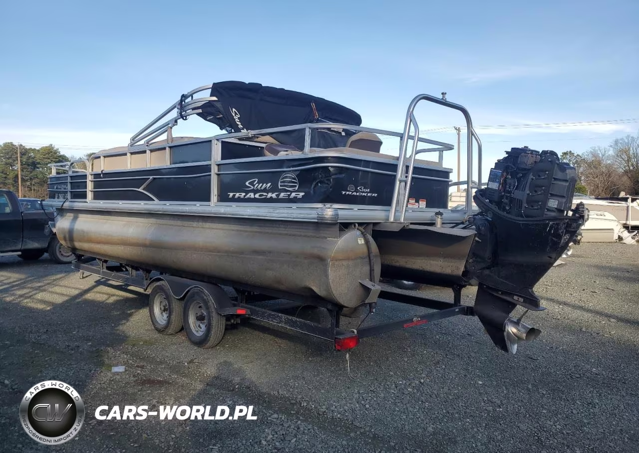 2017 Sun Tracker Boat W-Trl VIN:BUJ33694F617 - 3