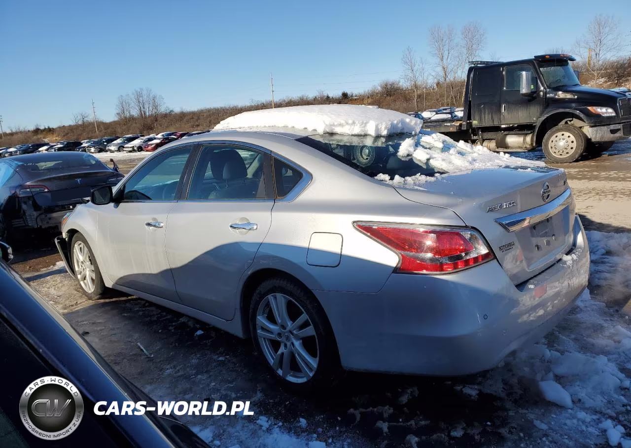 2015 Nissan Altima VIN:1N4BL3AP0FC492510 - 2