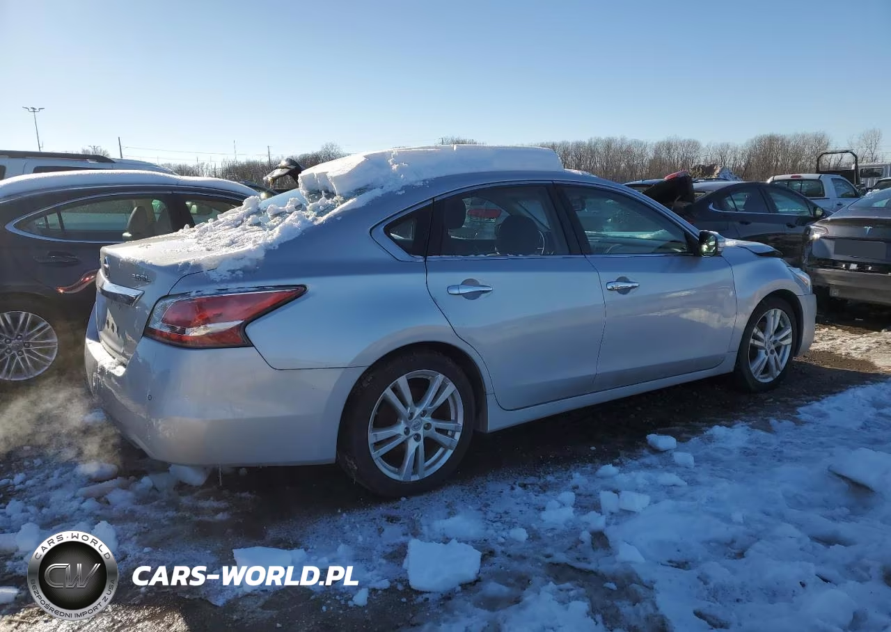 2015 Nissan Altima VIN:1N4BL3AP0FC492510 - 3