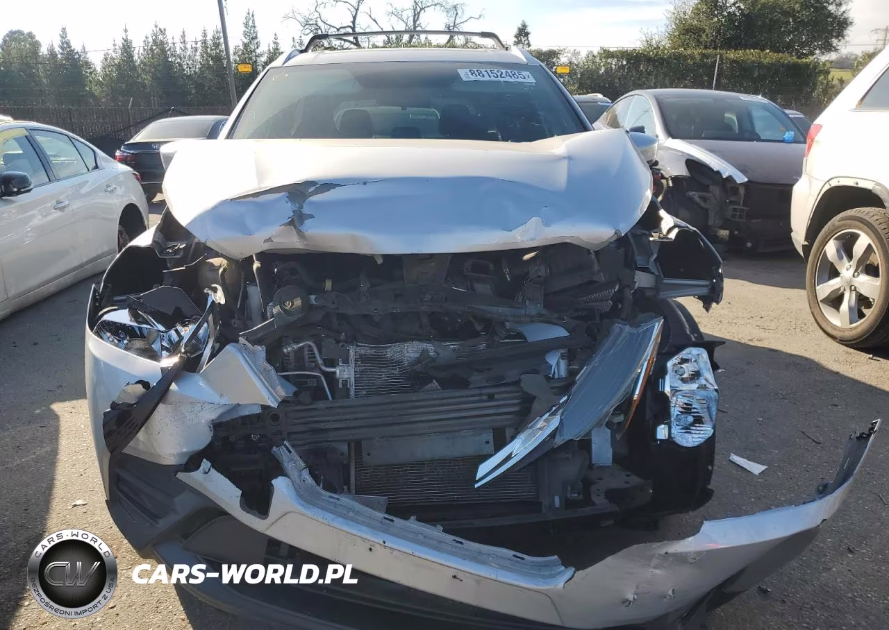 2019 Nissan Kicks Sv VIN:3N1CP5CU2KL533660 - 5