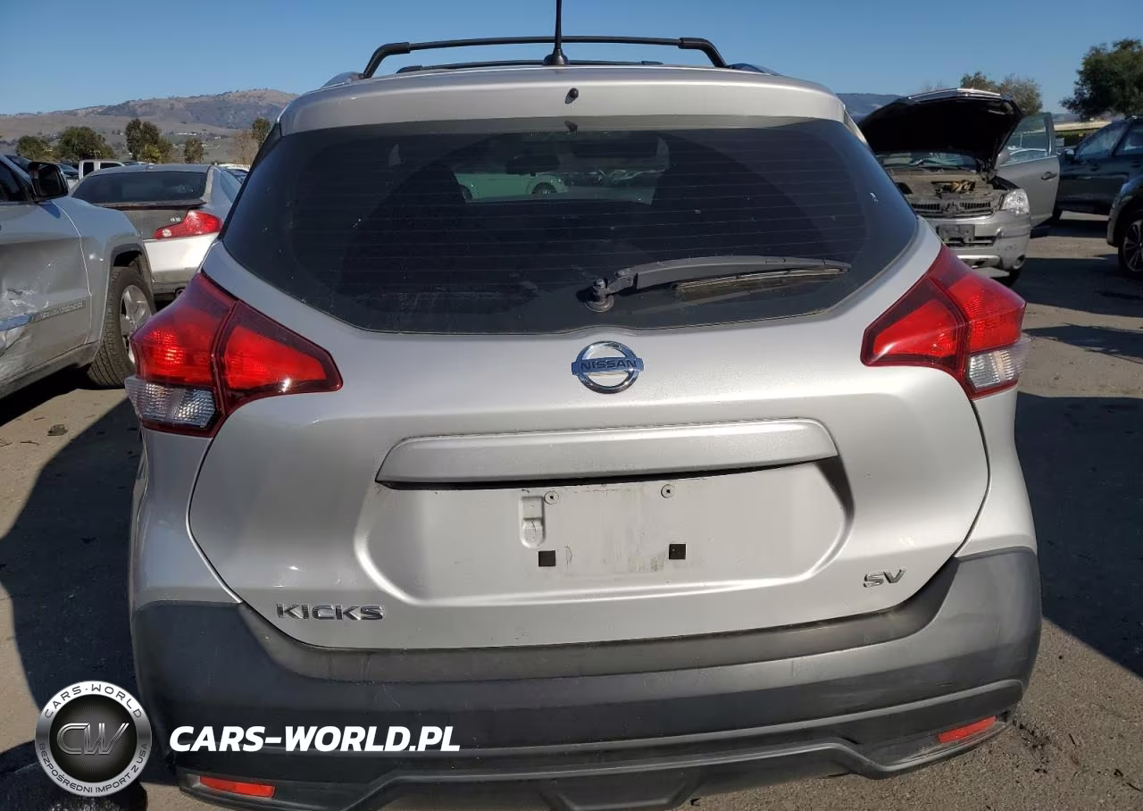 2019 Nissan Kicks Sv VIN:3N1CP5CU2KL533660 - 6