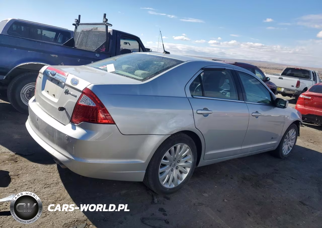 2010 Ford Fusion Hybrid VIN:3FADP0L31AR299931 - 3
