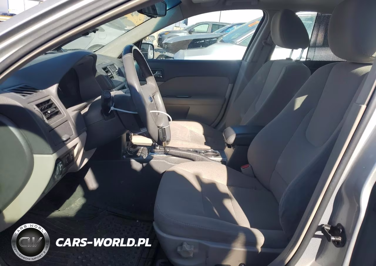 2010 Ford Fusion Hybrid VIN:3FADP0L31AR299931 - 7