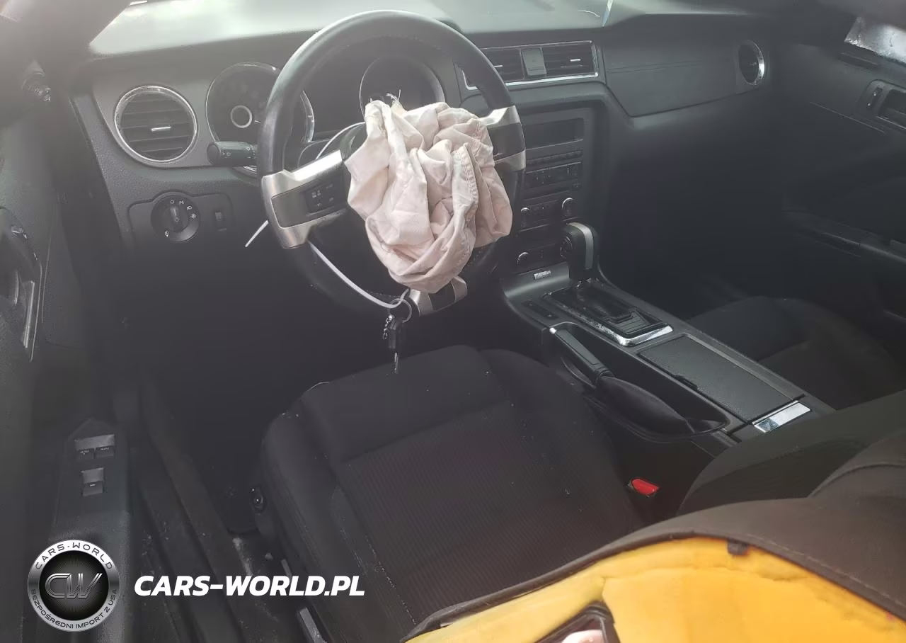 2014 Ford Mustang VIN:1ZVBP8EM9E5304949 - 8