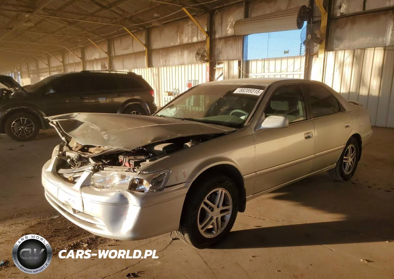 2000 Toyota Camry Ce