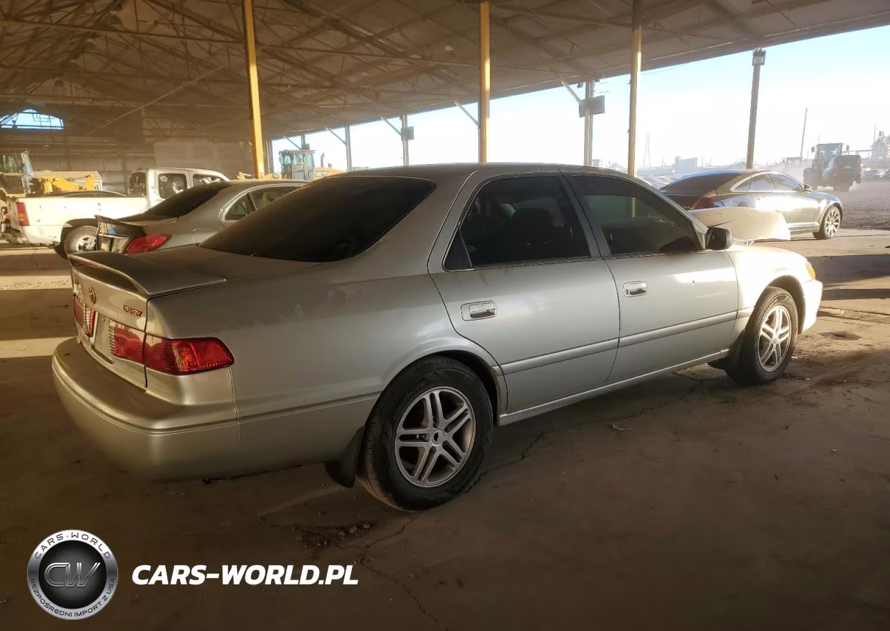 2000 Toyota Camry Ce VIN:JT2BG22K4Y0511245 - 3