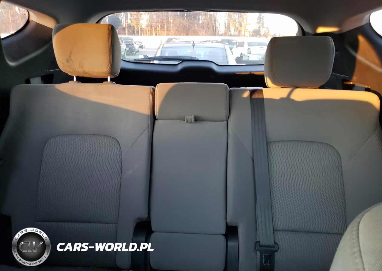2015 Hyundai Santa Fe Sport 2.4L VIN:5XYZT3LB2FG257984 - 10