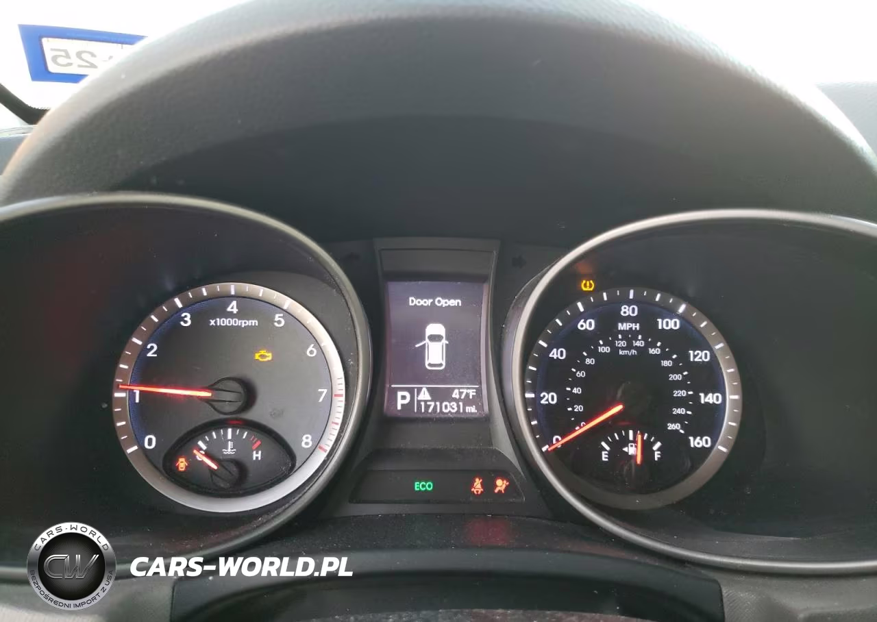 2015 Hyundai Santa Fe Sport 2.4L VIN:5XYZT3LB2FG257984 - 9