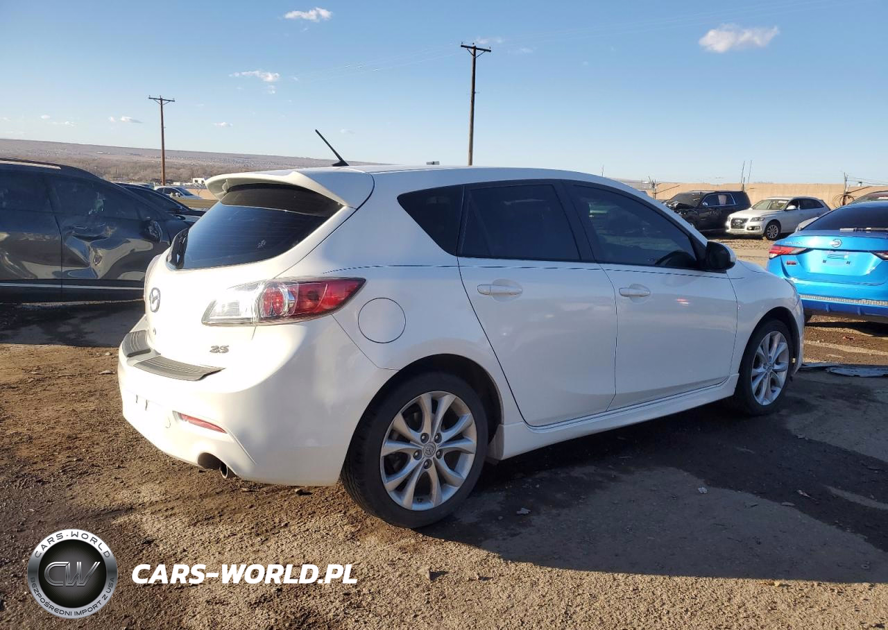 MAZDA 3 S VIN:JM1BL1M61B1444098 - 3