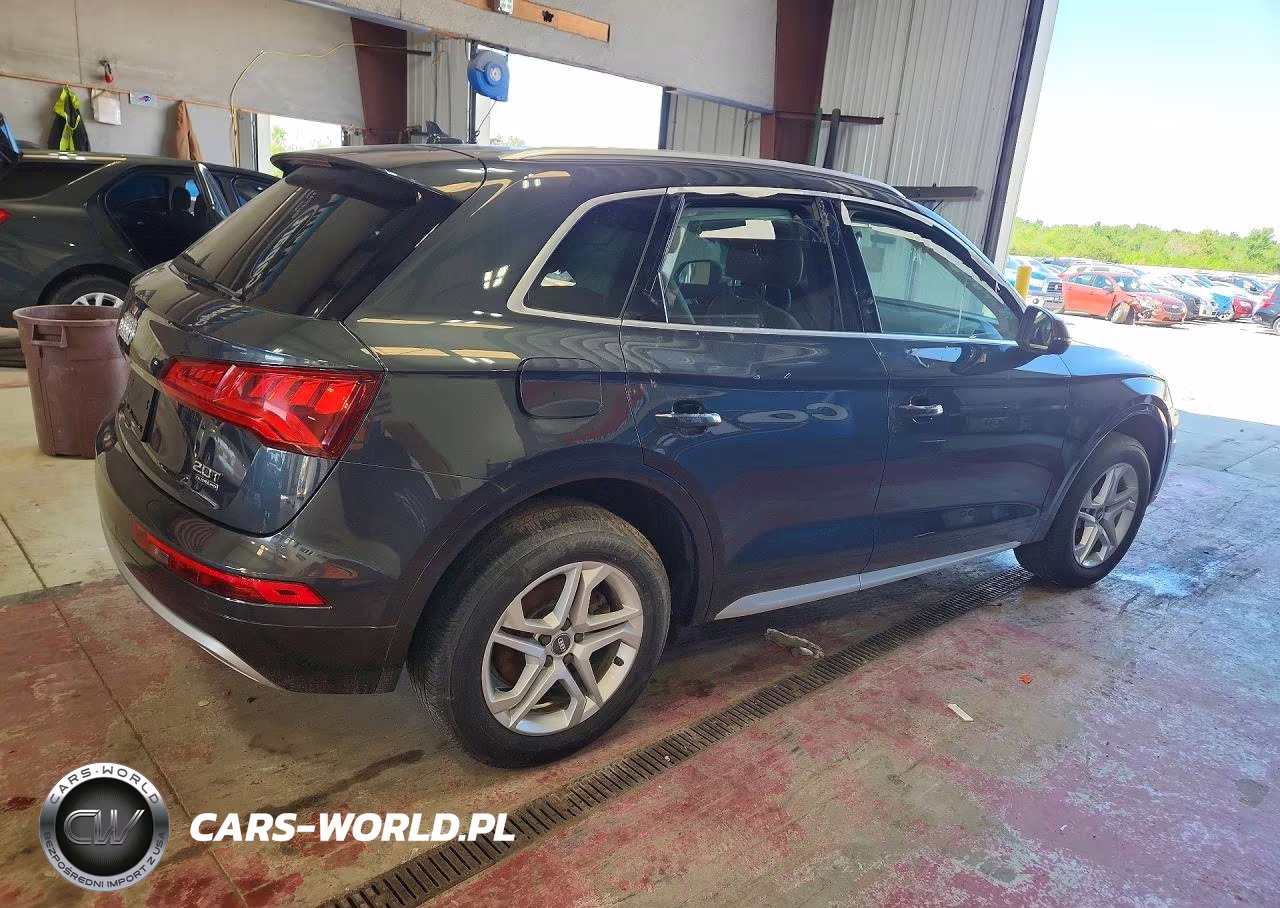 2018 Audi Q5 Premium Plus VIN:WA1BNAFY7J2117488 - 3