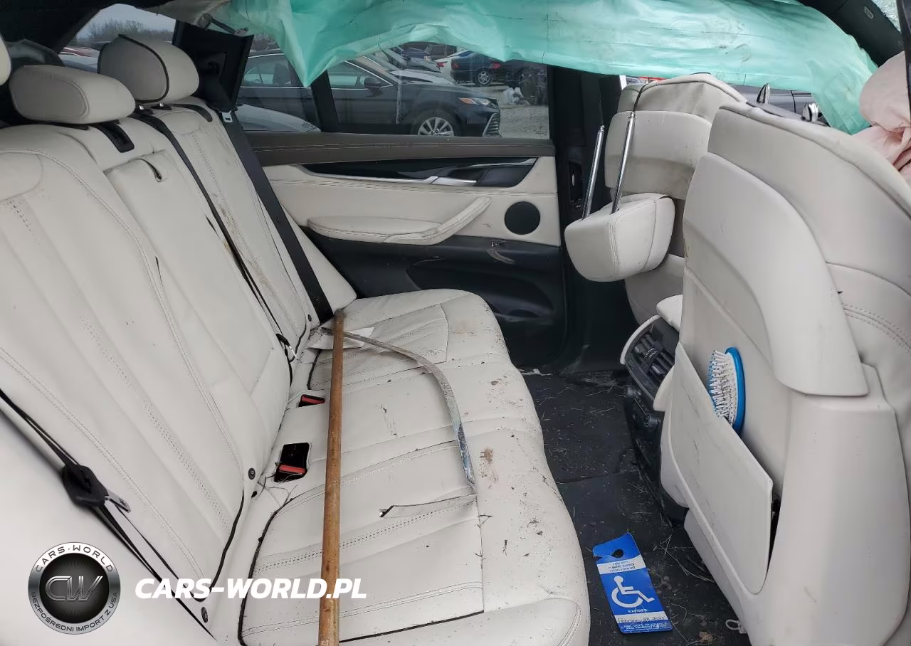 2018 BMW X5 Sdrive35I VIN:5UXKR2C56J0Z15260 - 11