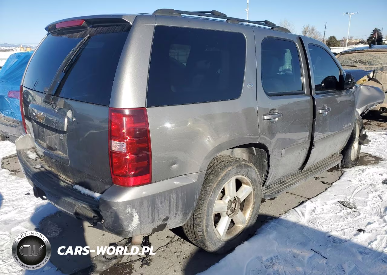 2007 Chevrolet Tahoe K1500 VIN:1GNFK13077J153914 - 3