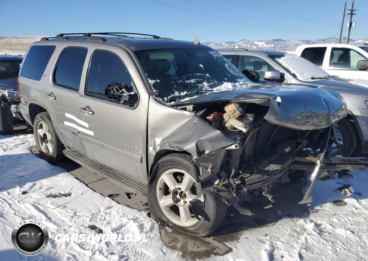 2007 Chevrolet Tahoe K1500 VIN:1GNFK13077J153914 - 4