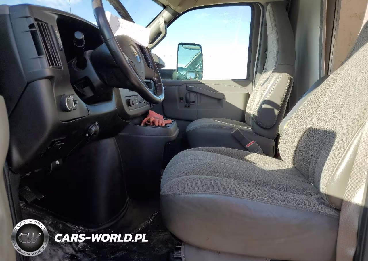 2021 Chevrolet Express G4500 VIN:1HA6GVC75MN002312 - 7