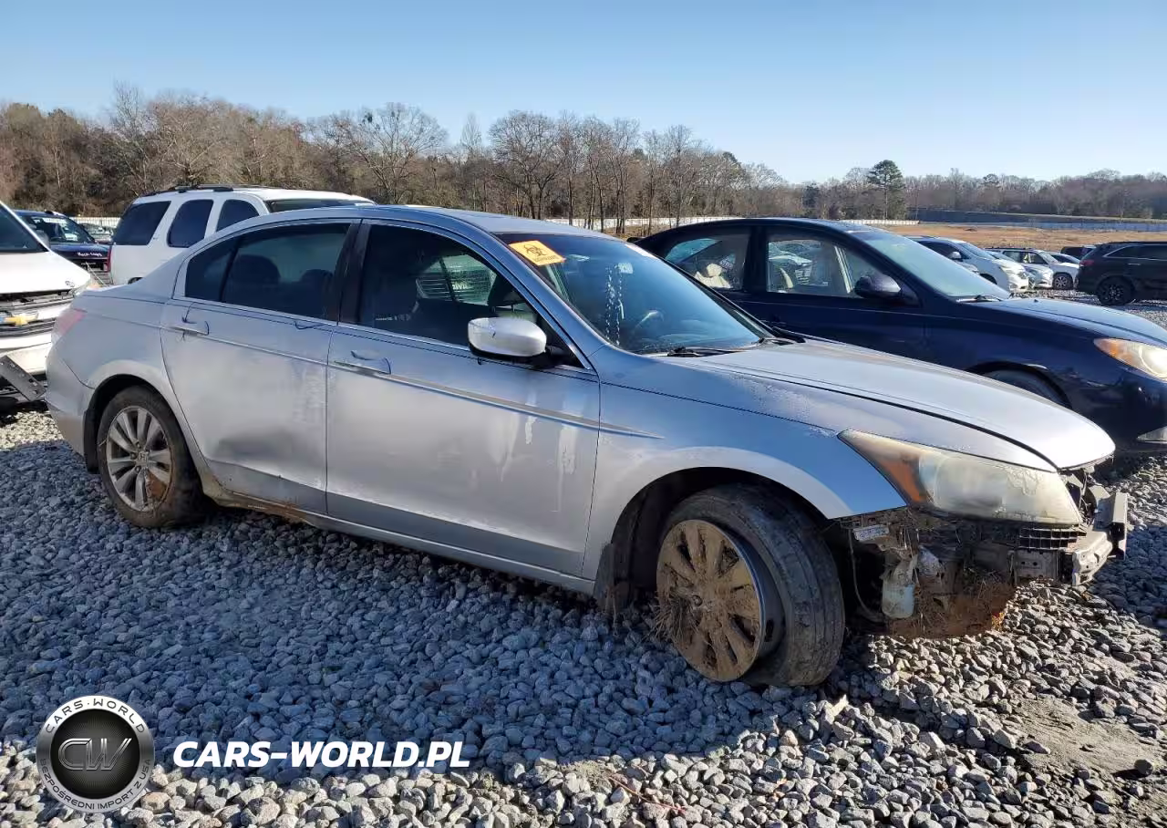 2011 Honda Accord Exl VIN:1HGCP2F82BA129521 - 4