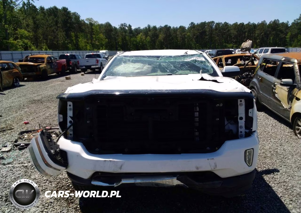 2018 Chevrolet Silverado K1500 Lt VIN:3GCUKREC3JG247030 - 5