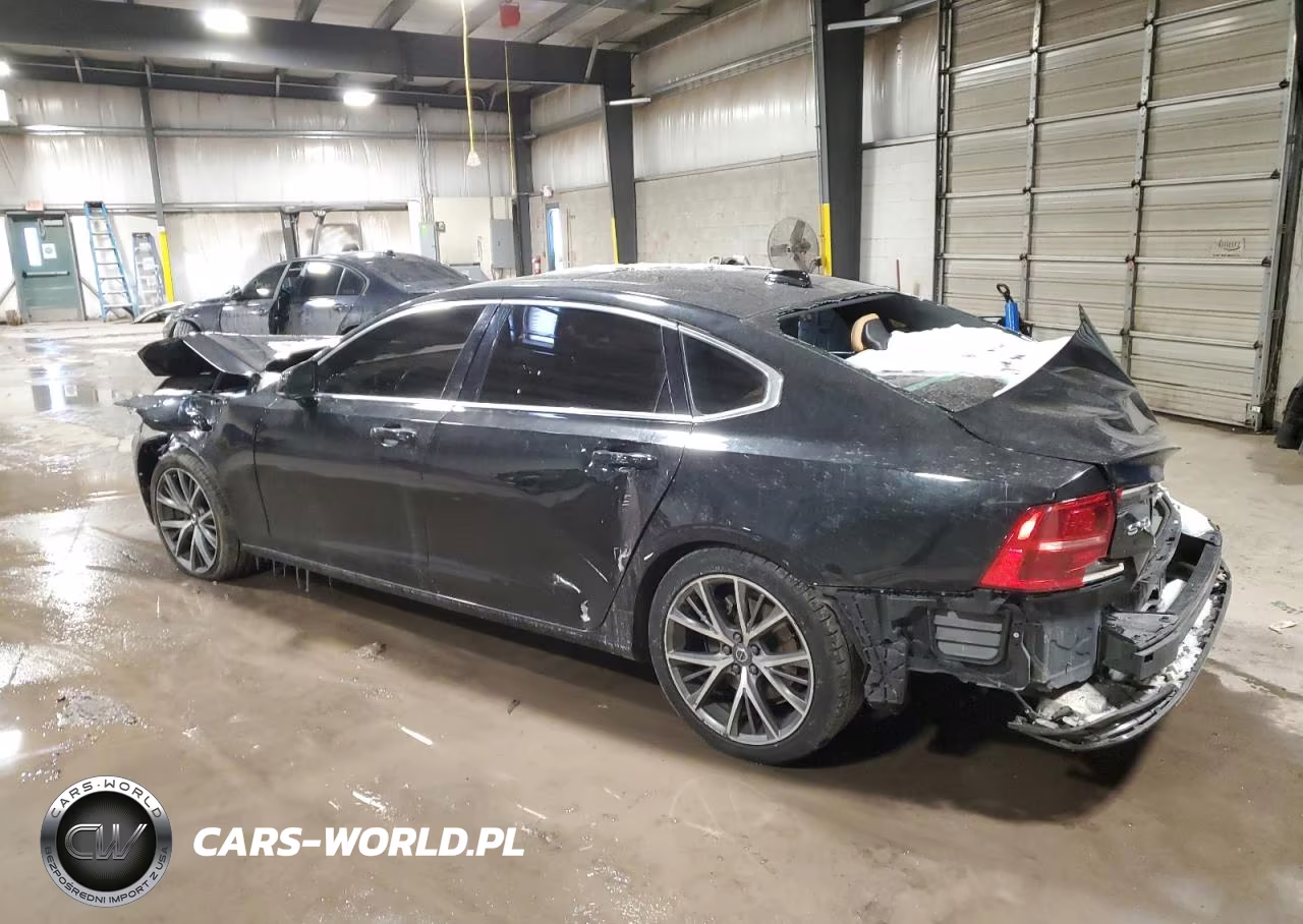 2018 Volvo S90 T6 Momentum VIN:LVY992MKXJP006619 - 2