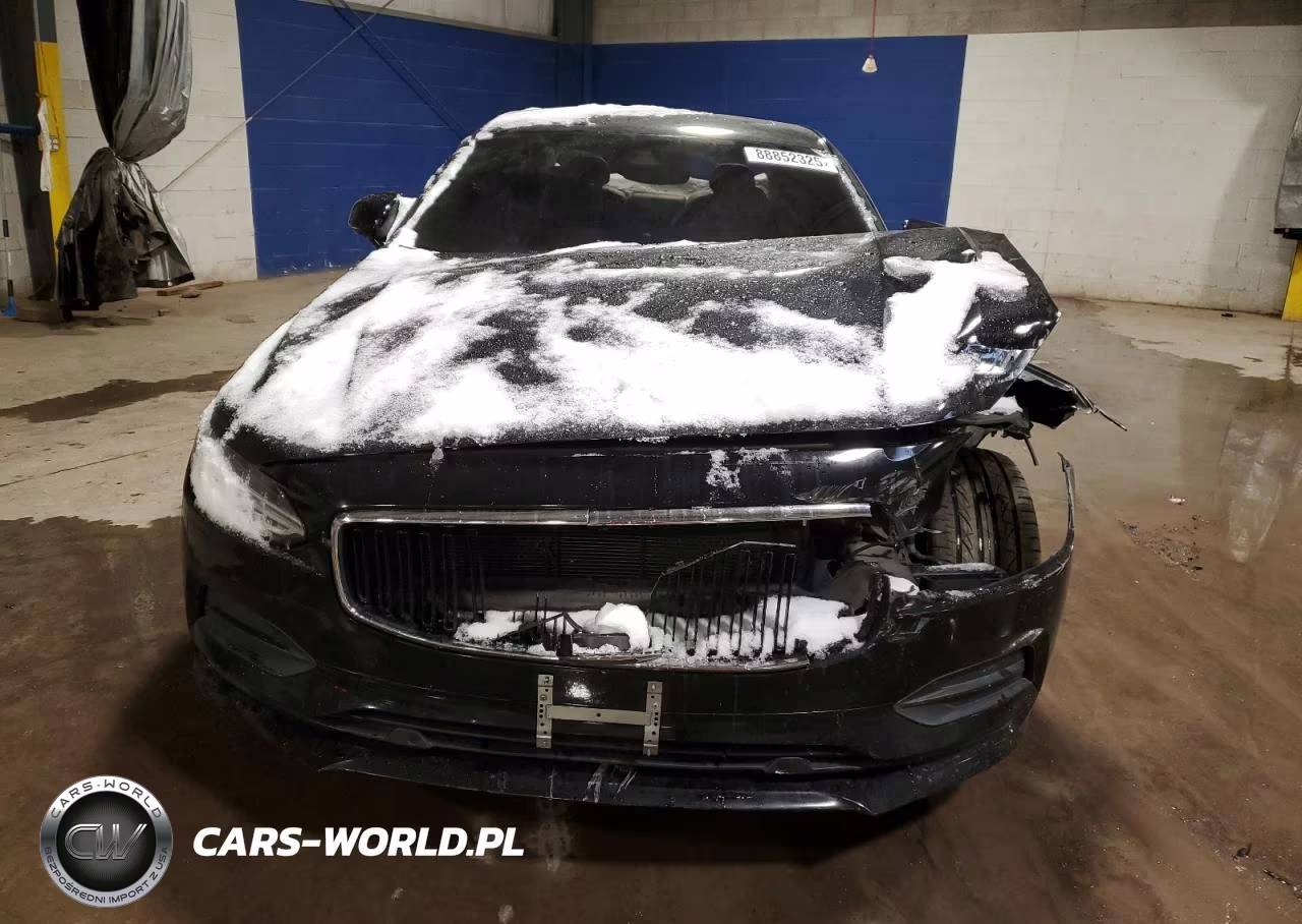 2018 Volvo S90 T6 Momentum VIN:LVY992MKXJP006619 - 5