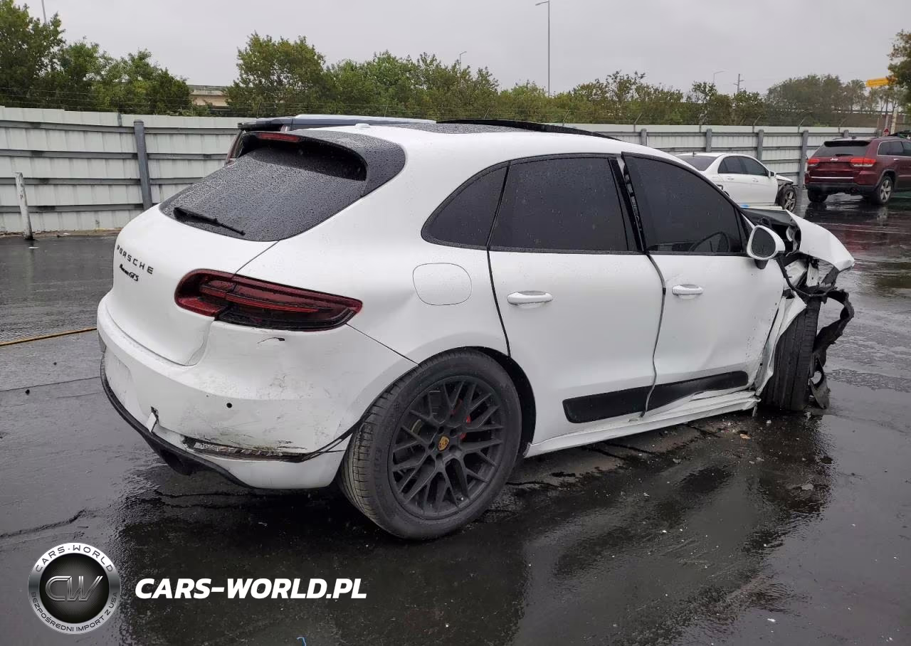 2017 Porsche Macan Gts VIN:WP1AG2A54HLB52684 - 3