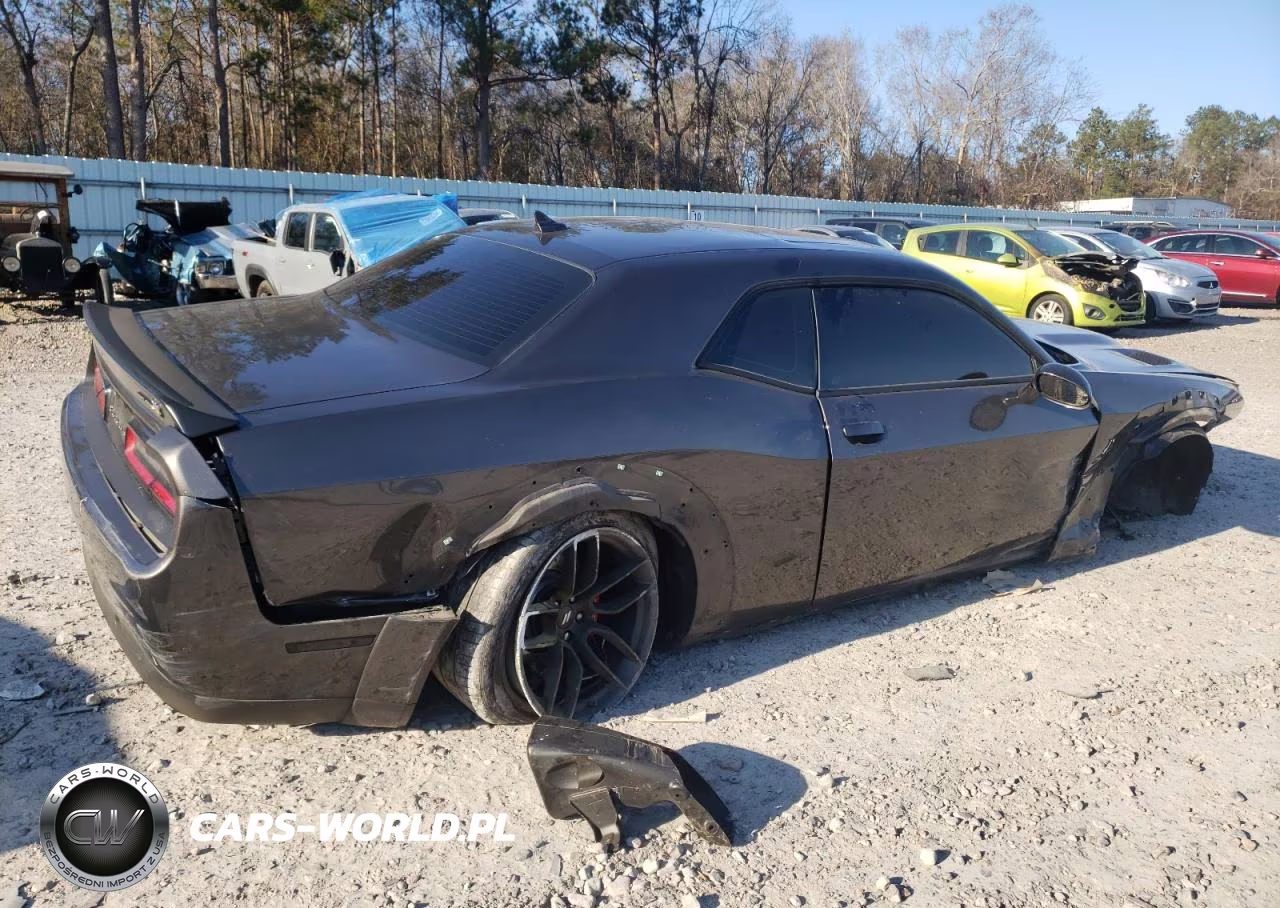 2022 Dodge Challenger R-T Scat Pack VIN:2C3CDZFJ0NH242039 - 3