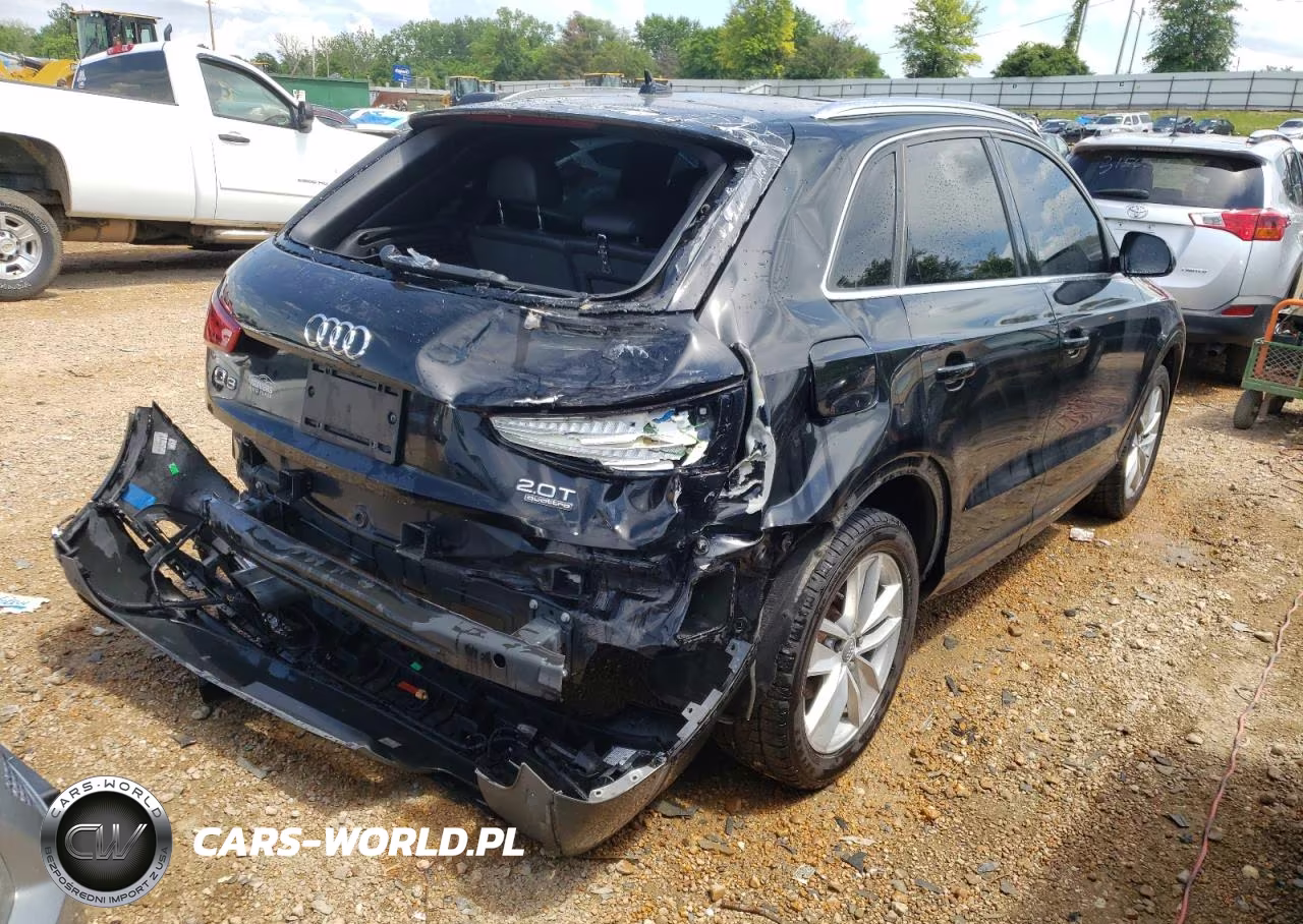 2017 Audi Q3 Premium Plus VIN:WA1JCCFS5HR002477 - 4