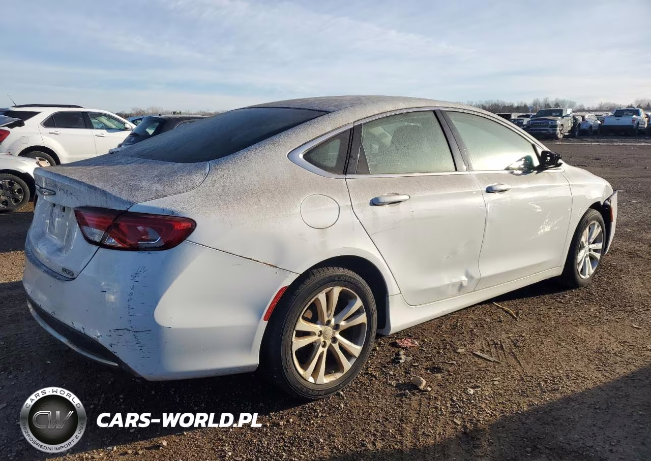 2015 Chrysler 200 Limited VIN:1C3CCCAB0FN502030 - 3