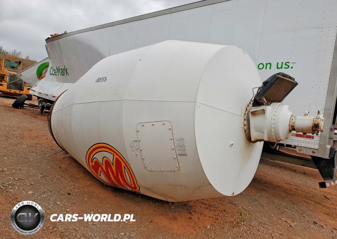 2023 Peterbilt 567 Ready Mix Truck VIN:1NPCXKEX9PD871002 - 6