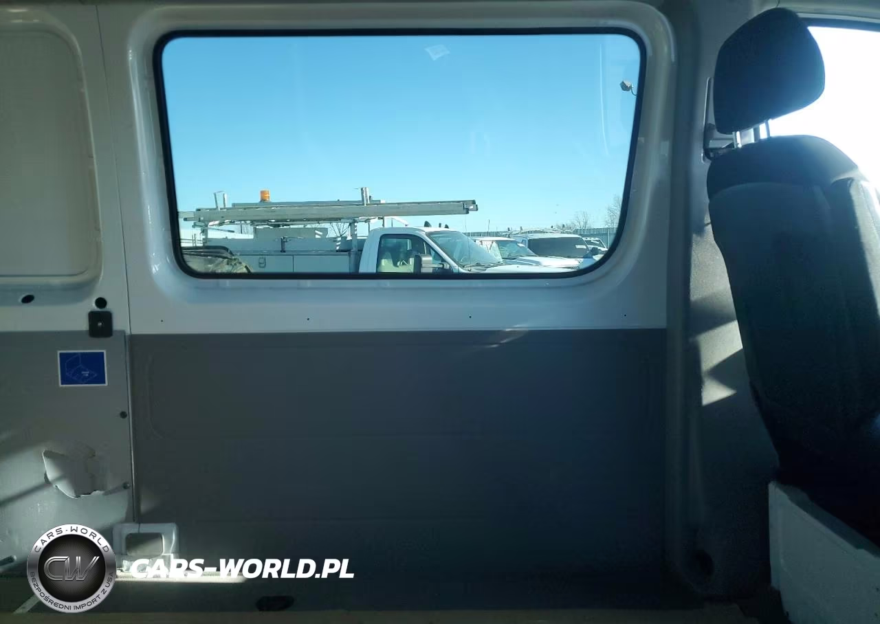 2018 Mercedes-Benz Sprinter 2500 VIN:WD4PE8CD0JP601551 - 11