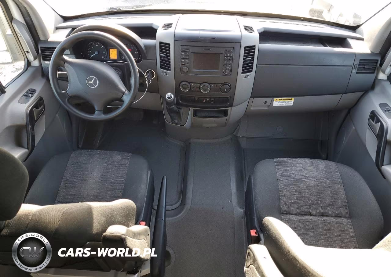 2018 Mercedes-Benz Sprinter 2500 VIN:WD4PE8CD0JP601551 - 8