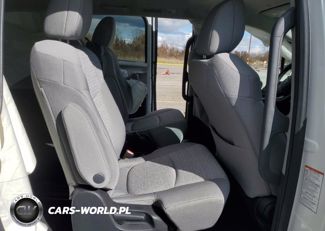 2022 Toyota Sienna Le VIN:5TDKRKEC1NS111366 - 11