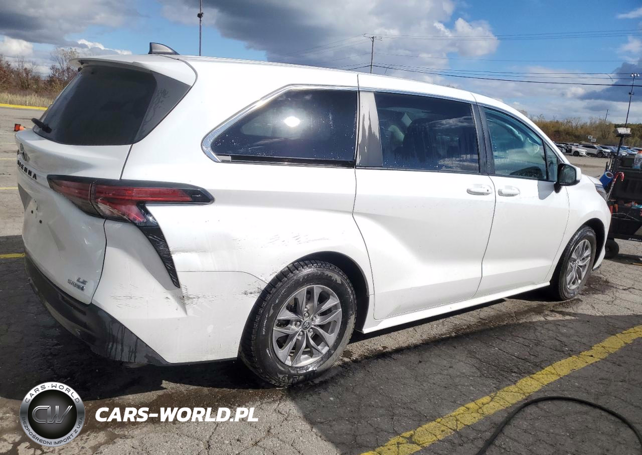 2022 Toyota Sienna Le VIN:5TDKRKEC1NS111366 - 3