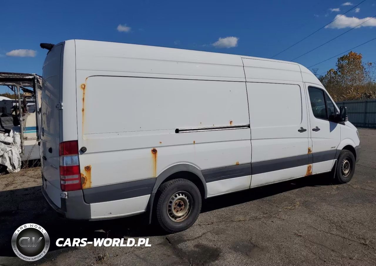 2014 Mercedes Benz Sprinter Utility - Service Van VIN:WD3PE8CC5E5868990 - 3