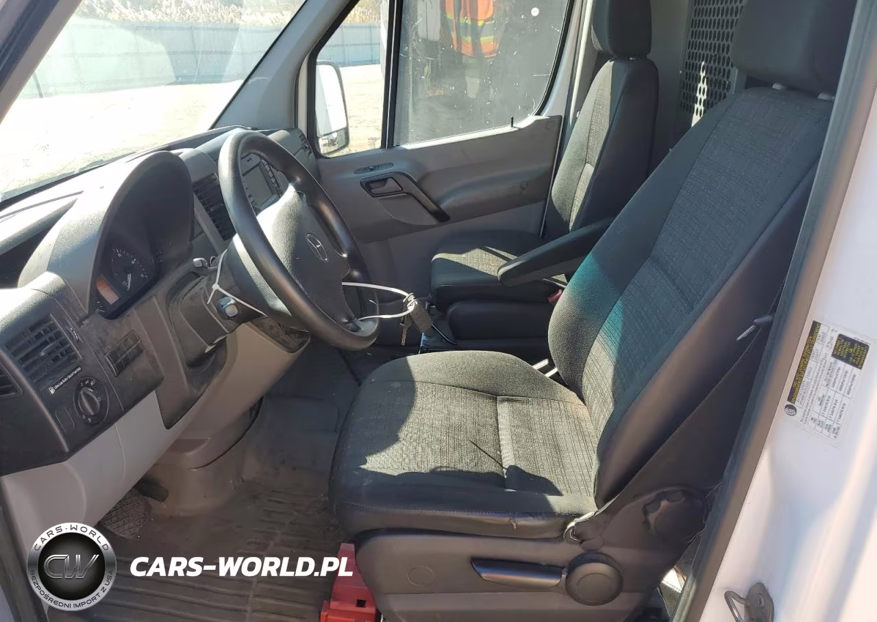 2014 Mercedes Benz Sprinter Utility - Service Van VIN:WD3PE8CC5E5868990 - 7