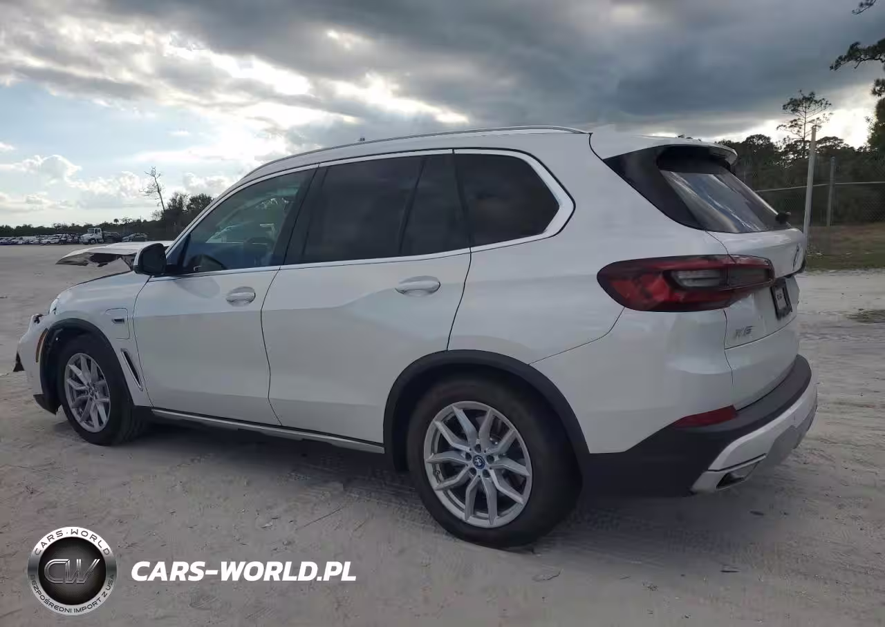 2023 BMW X5 xDrive45E VIN:5UXTA6C02P9N49776 - 2