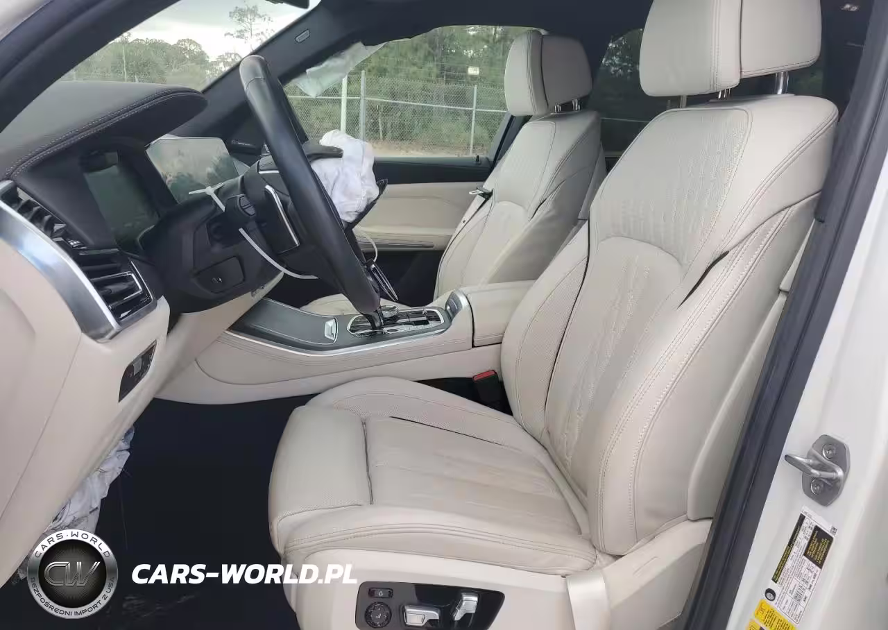 2023 BMW X5 xDrive45E VIN:5UXTA6C02P9N49776 - 7