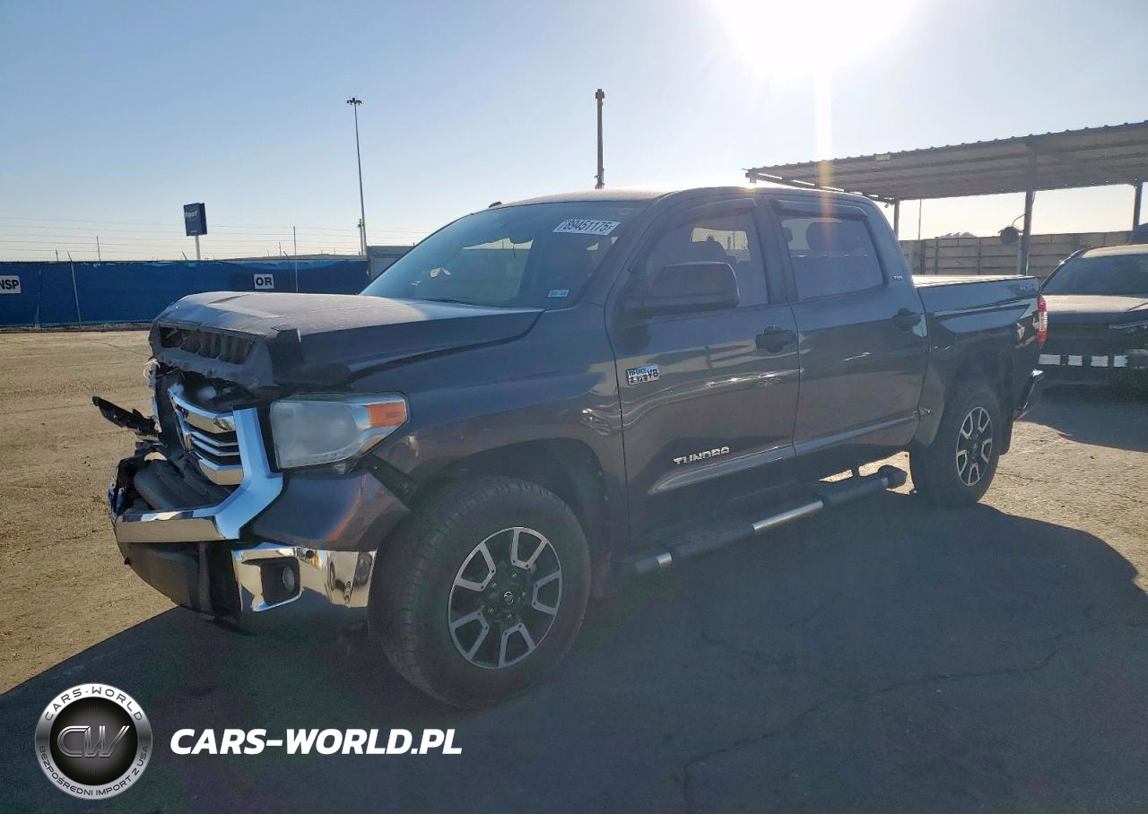 2017 Toyota Tundra Crewmax Sr5