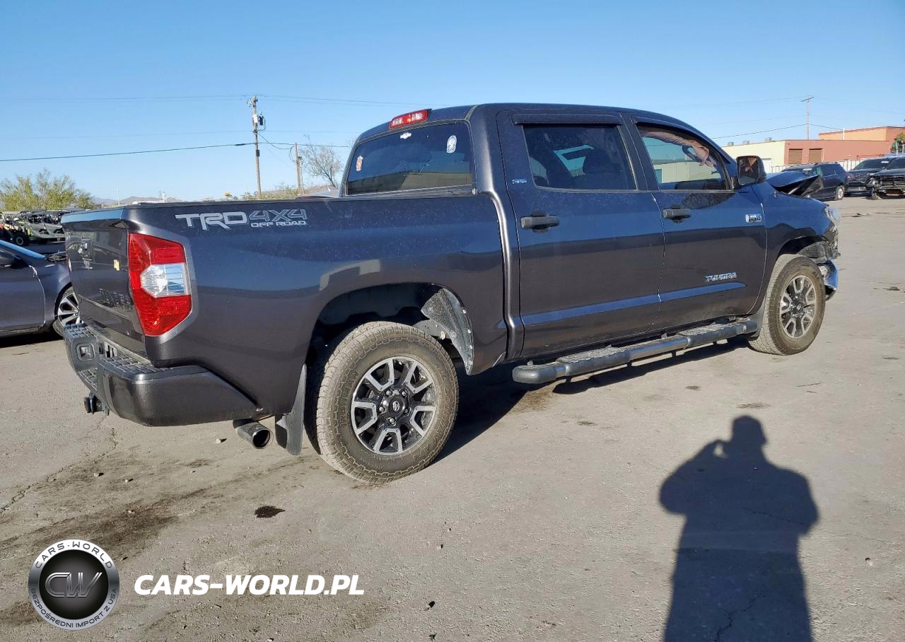 2017 Toyota Tundra Crewmax Sr5 VIN:5TFDW5F12HX596437 - 3
