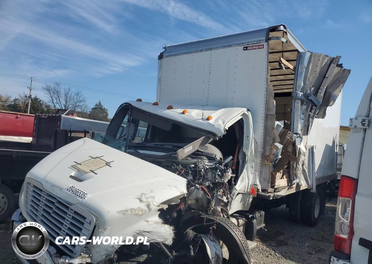 2020 Freightliner Business Class M2 Box Truck