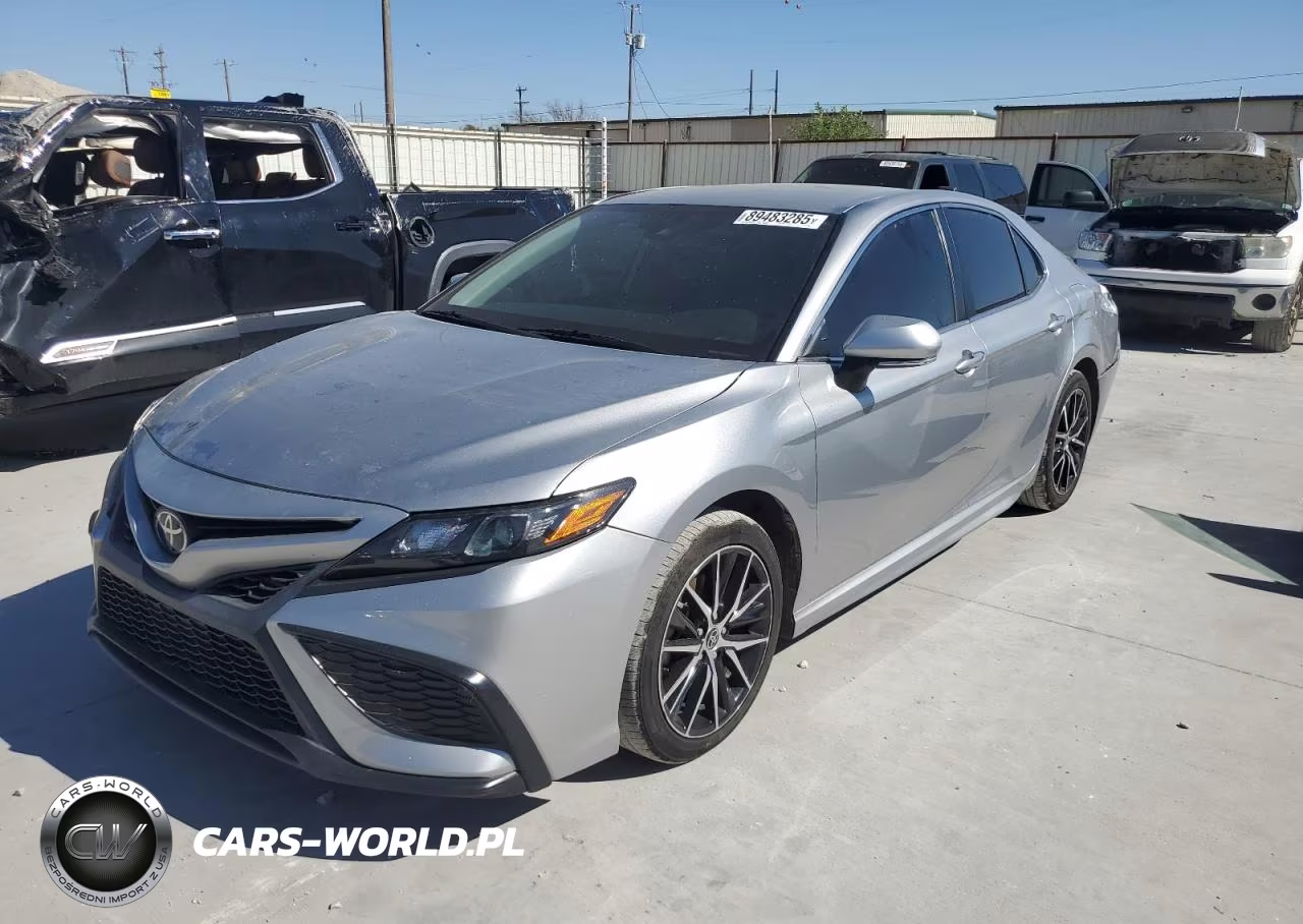 2022 Toyota Camry Se – zdjęcie 1 z 13