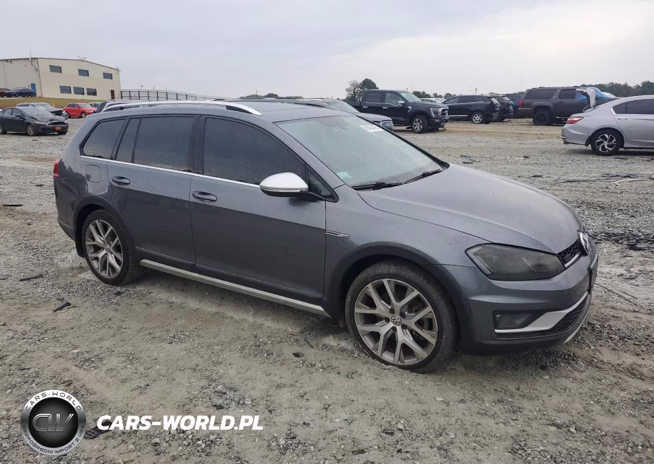 2017 Volkswagen Golf Alltrack S VIN:3VWH17AU5HM513499 - 4