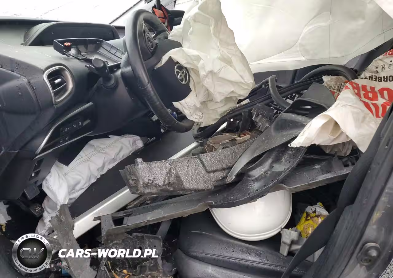 2020 Toyota Prius Prime Le VIN:JTDKARFP5L3156973 - 7