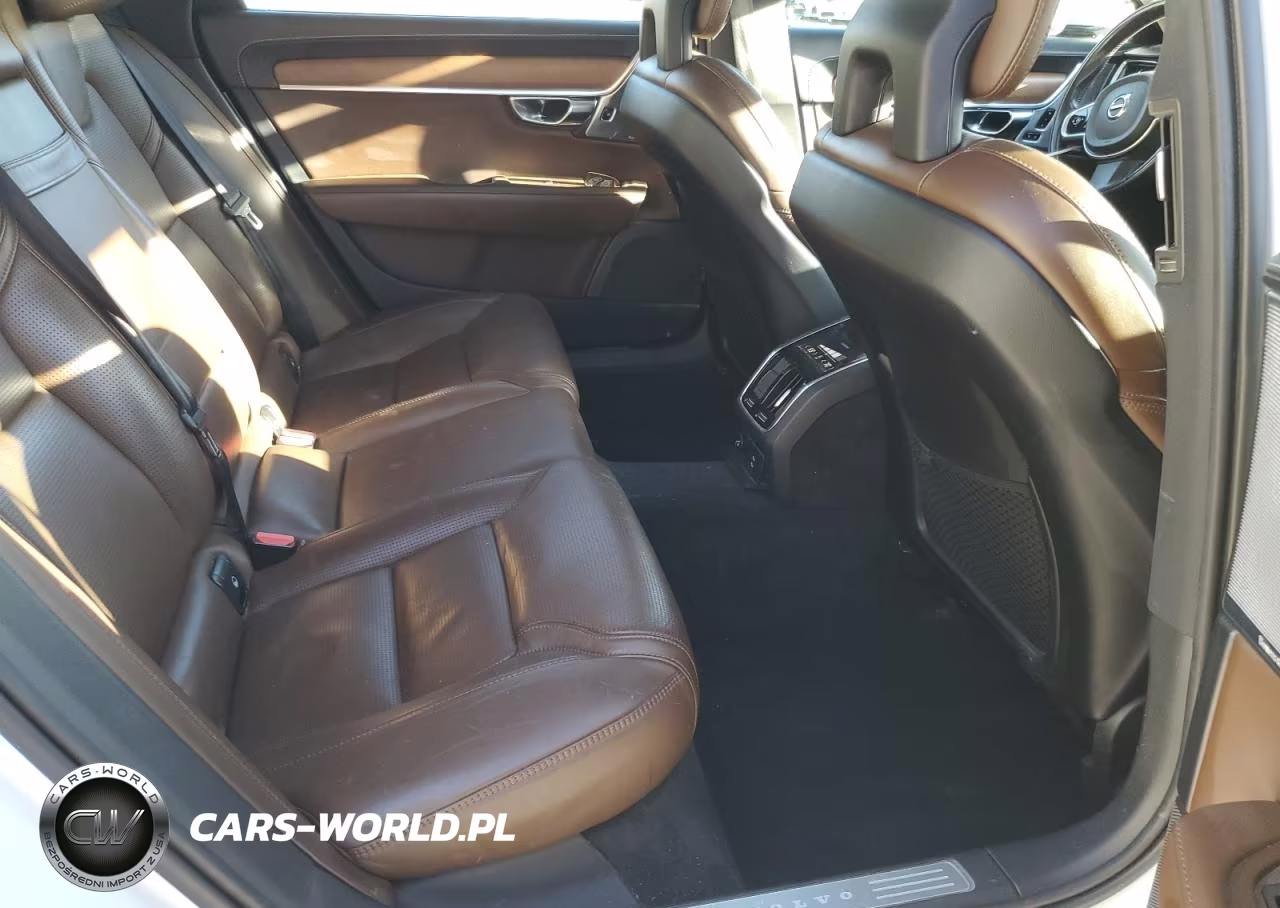 2018 Volvo S90 T6 Inscription VIN:LVY992ML7JP008529 - 10
