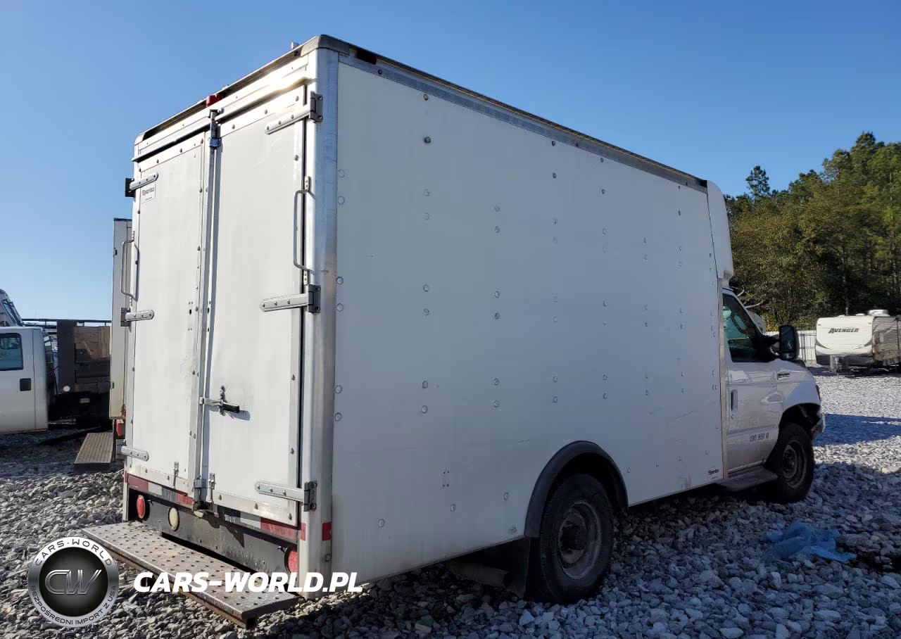 2006 Ford E350 Delivery Van VIN:1FDSE35P26DA30910 - 3