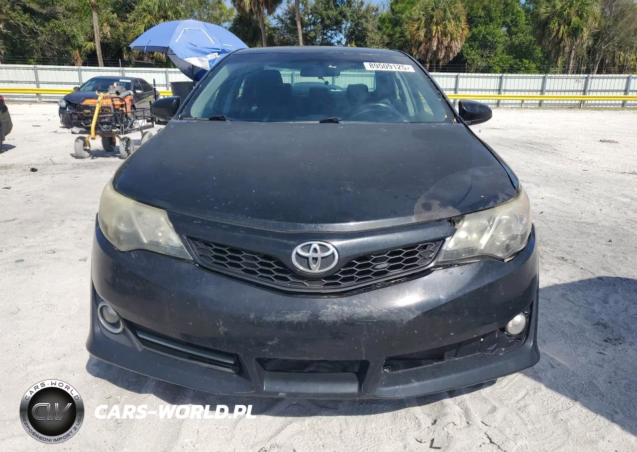 2014 Toyota Camry L VIN:4T1BF1FK5EU345235 - 5